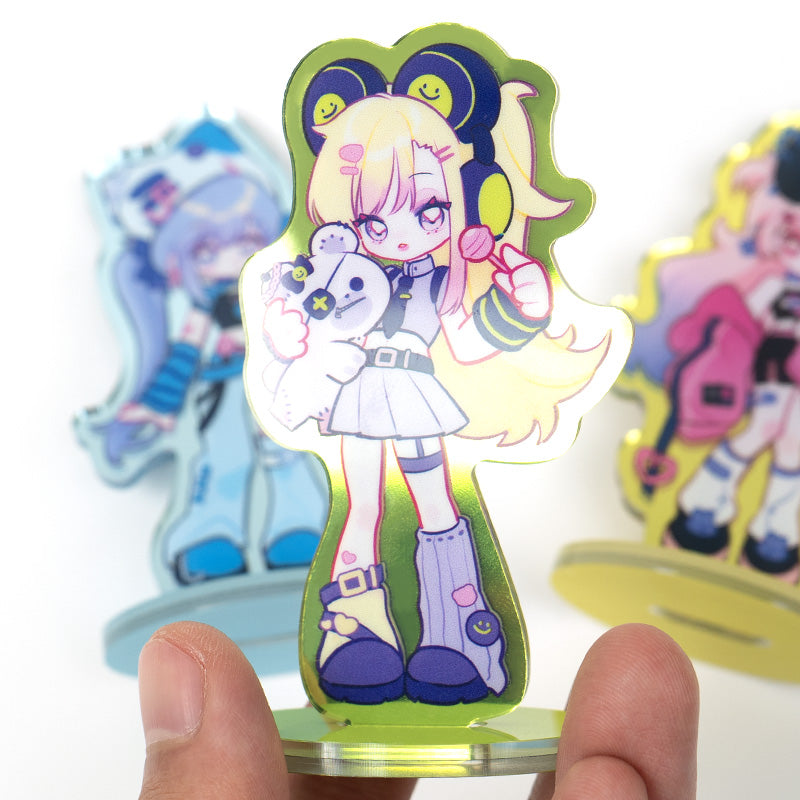 Custom Acrylic Mirror Standees